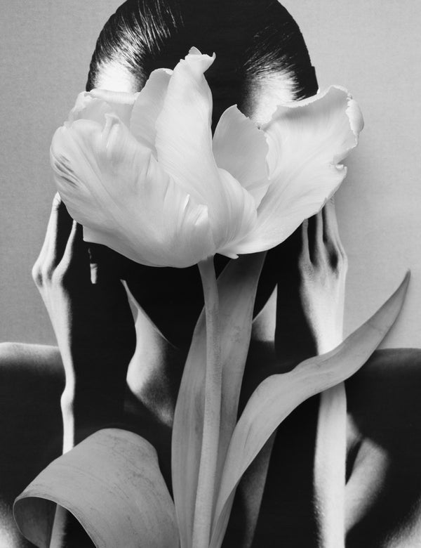 Anonymous Woman (Tulip, B&W)